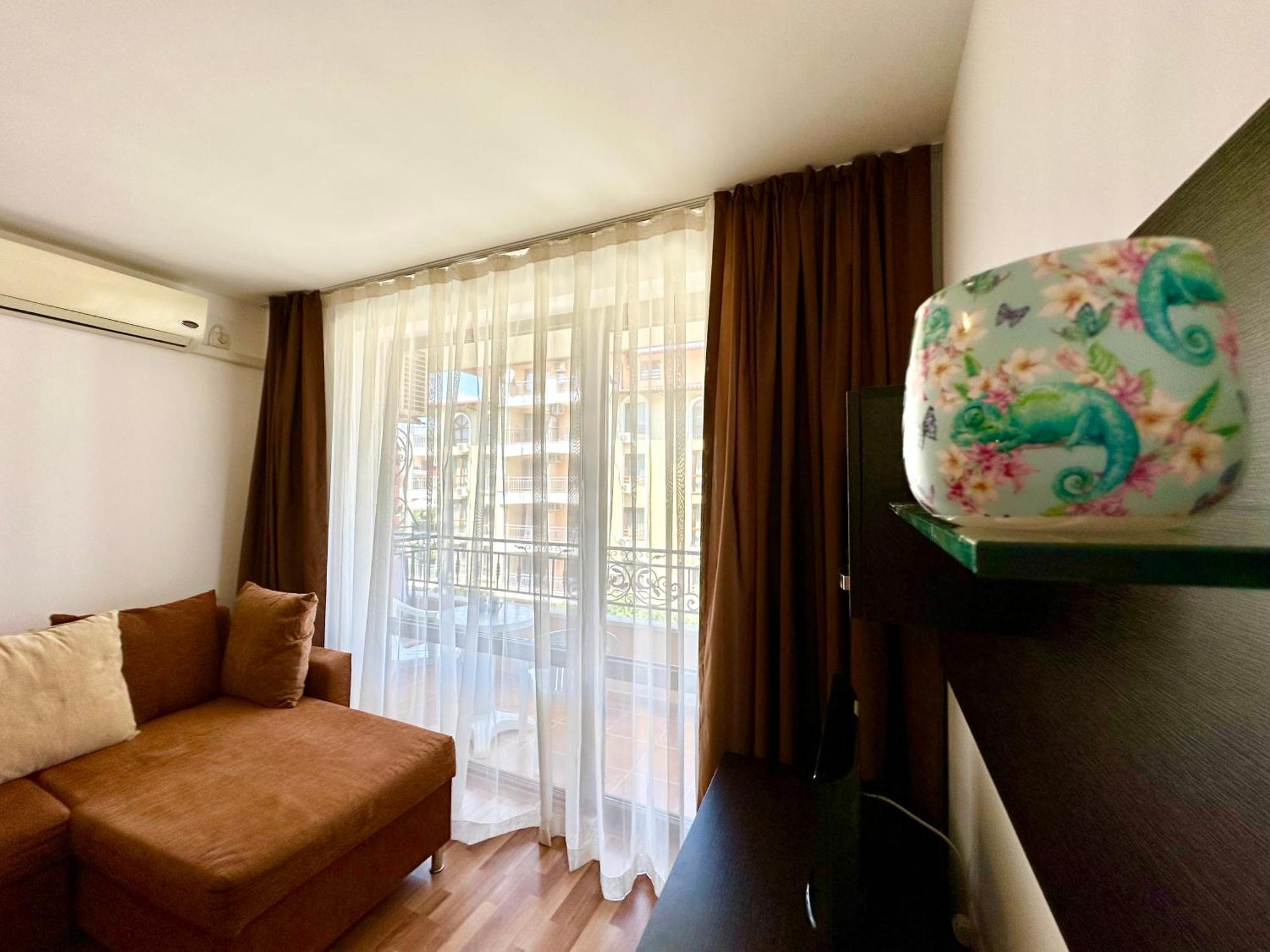 Menada Diamant Apartments Слънчев бряг Стая снимка