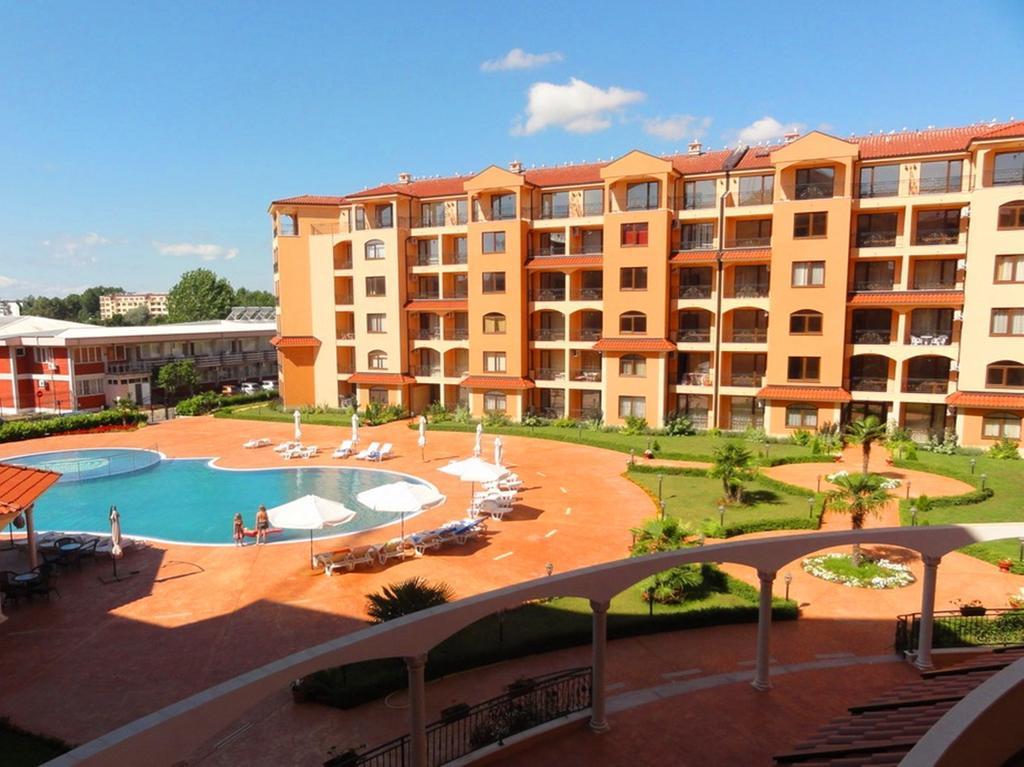 Menada Diamant Apartments Слънчев бряг Екстериор снимка